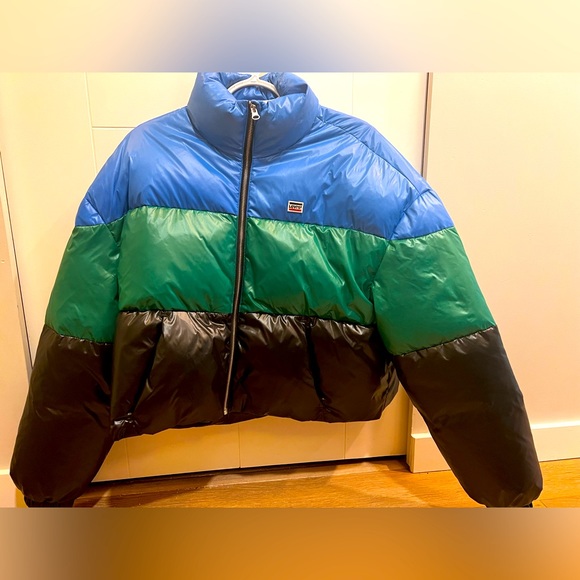 Levi’s Performance Puffer - Picture 3 of 5